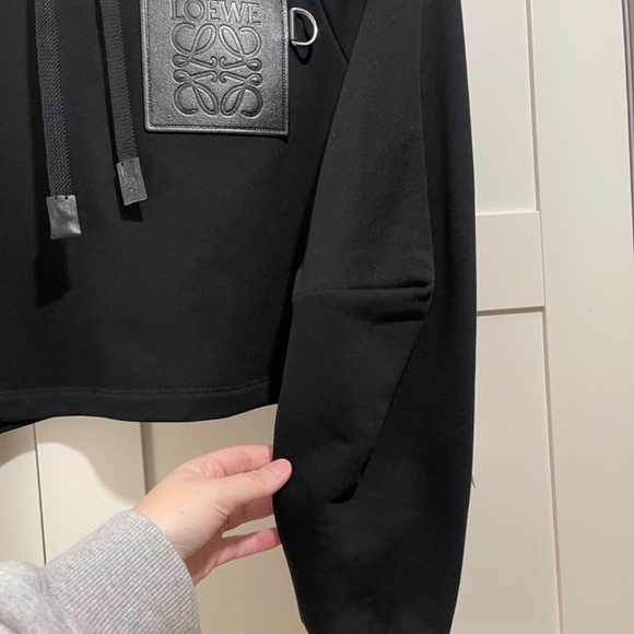 ❌SOLD❌  NWT LOEWE Black Cropped Hoodie with Anagram logo leather patch Size M - Picture 7 of 10